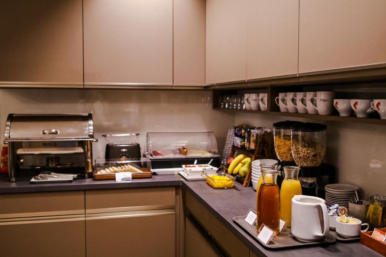 Sohaz Panzio Es Apartmanhaz Сольнок Экстерьер фото